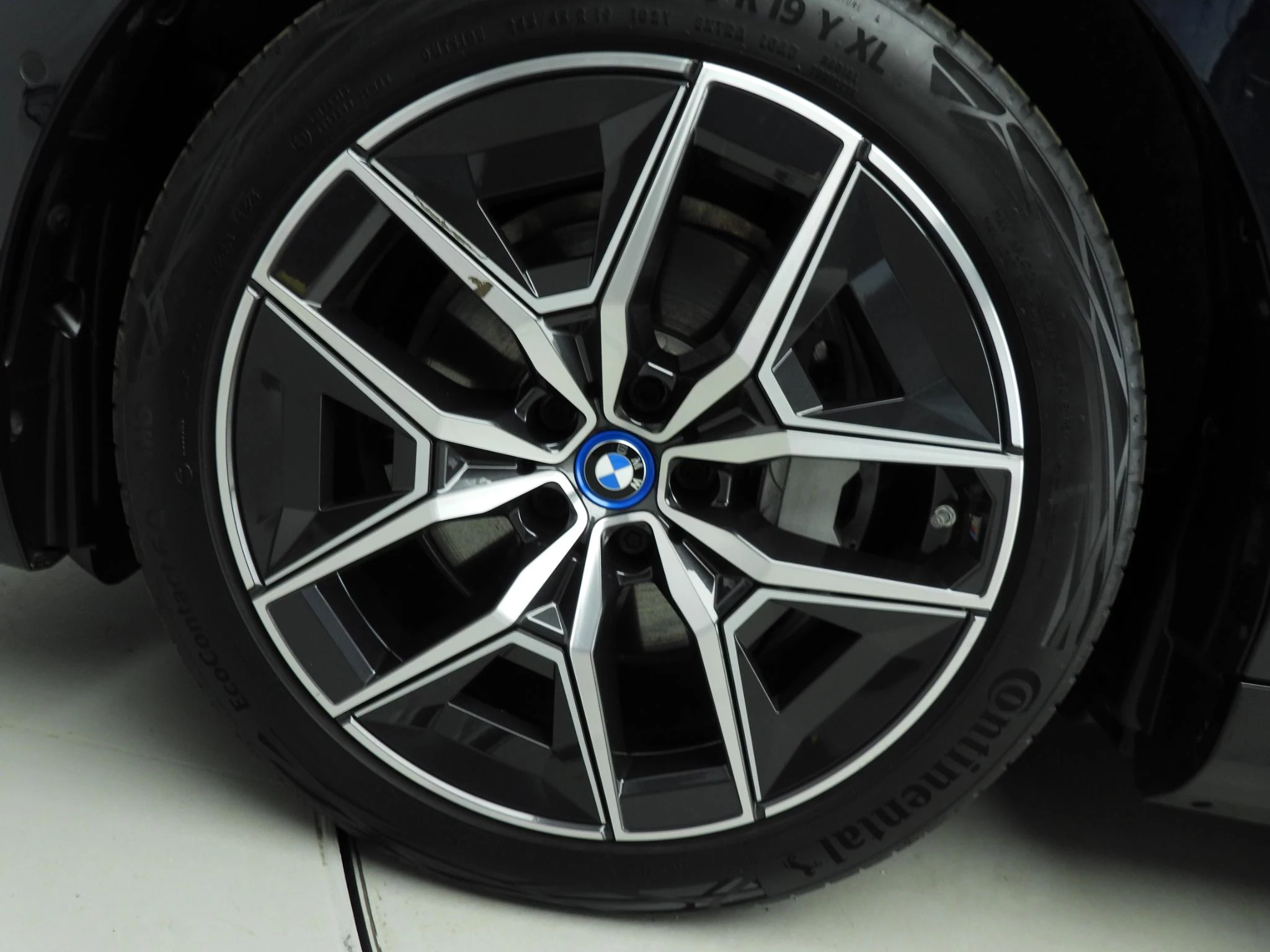 Hoofdafbeelding BMW i5