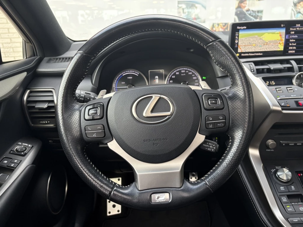 Hoofdafbeelding Lexus NX