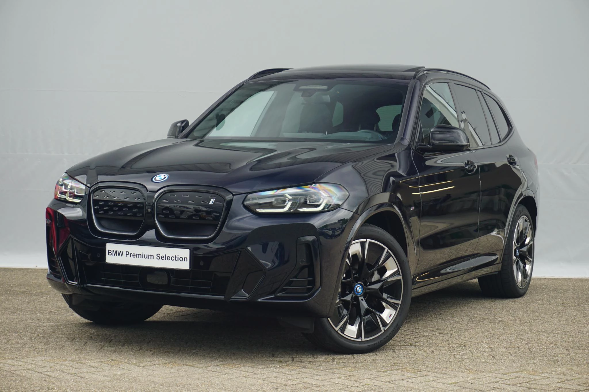 Hoofdafbeelding BMW iX3