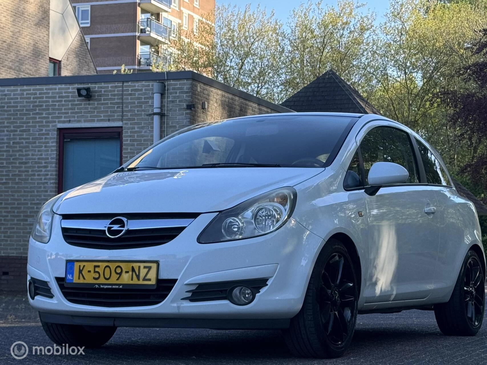 Hoofdafbeelding Opel Corsa