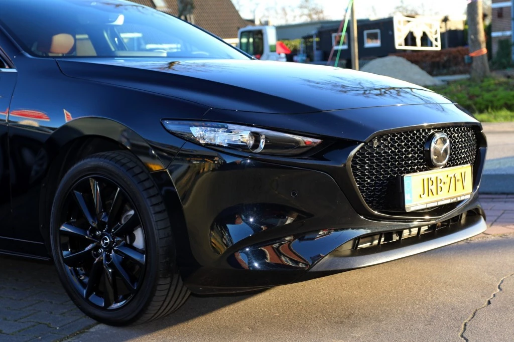 Hoofdafbeelding Mazda 3