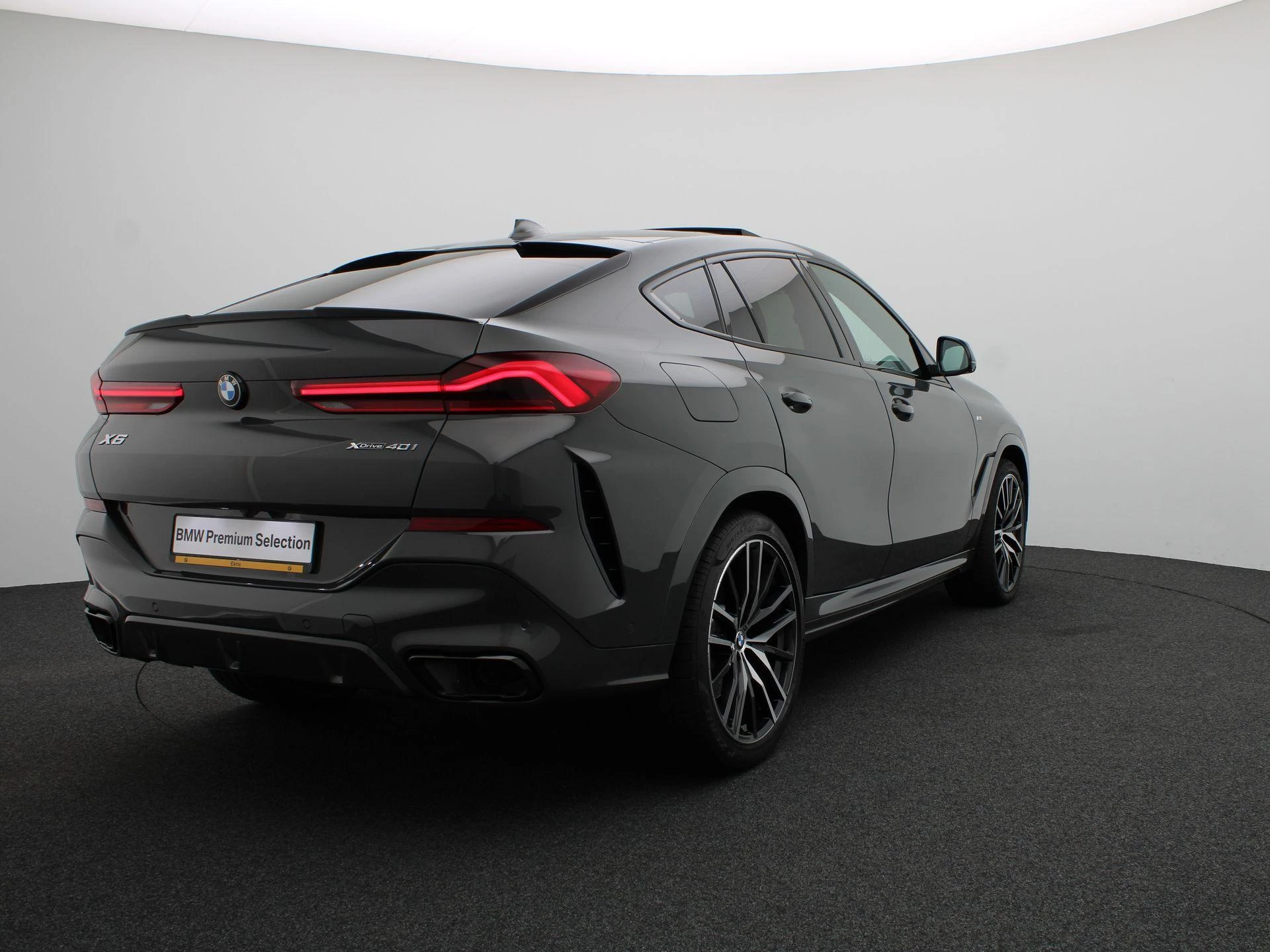 Hoofdafbeelding BMW X6