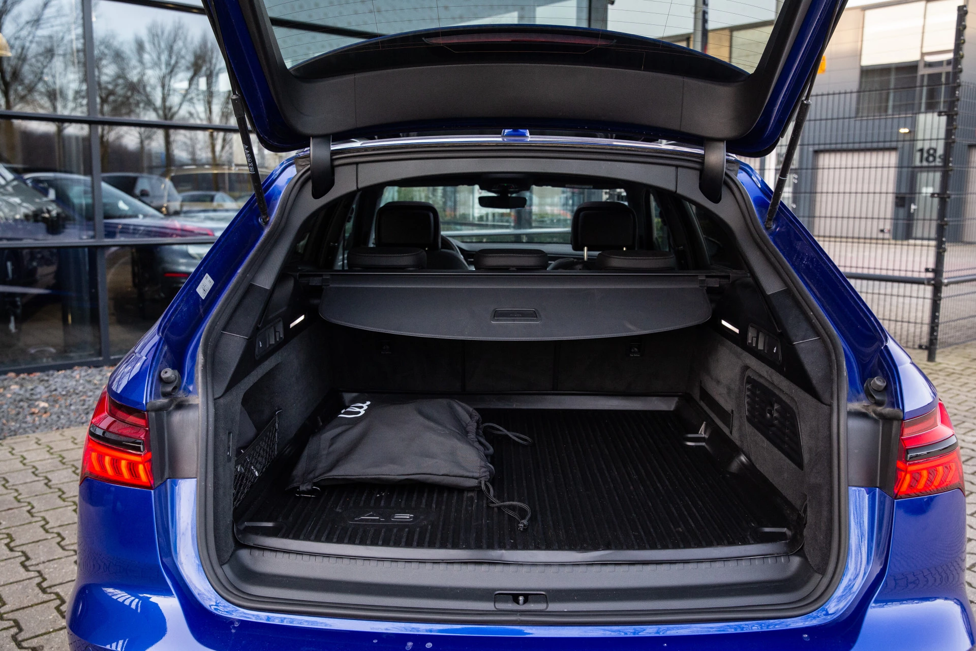 Hoofdafbeelding Audi A6