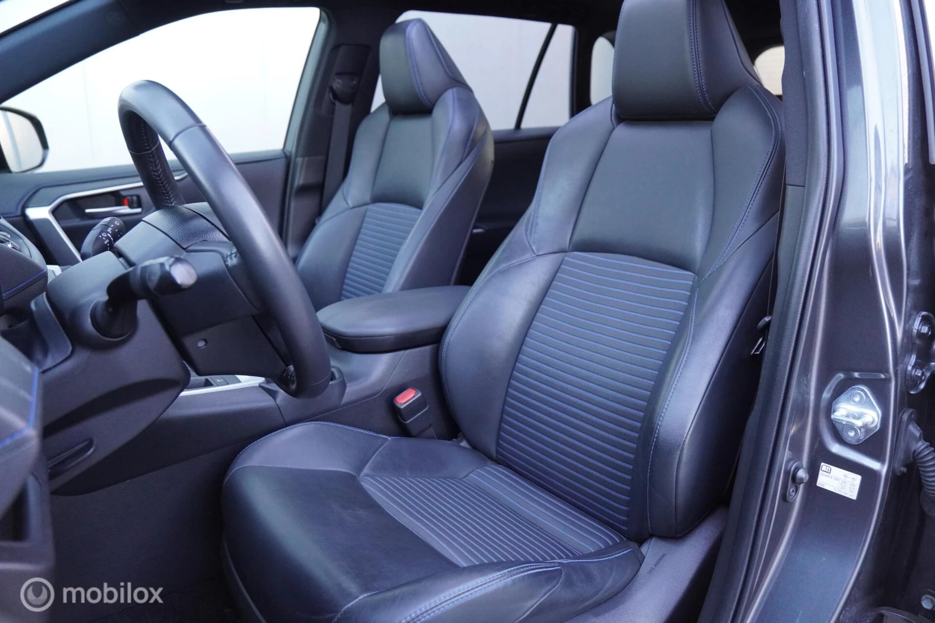 Hoofdafbeelding Toyota RAV4