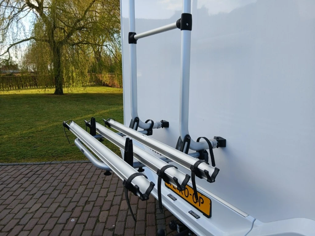 Hoofdafbeelding Carado T338s