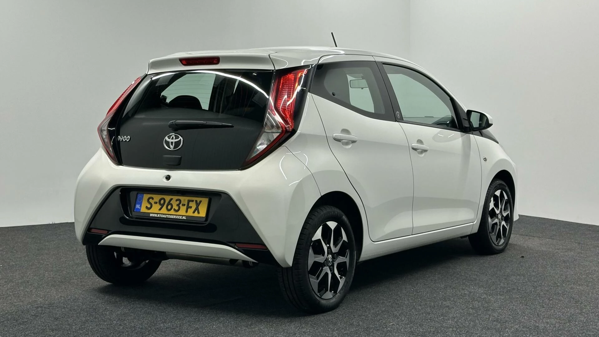 Hoofdafbeelding Toyota Aygo