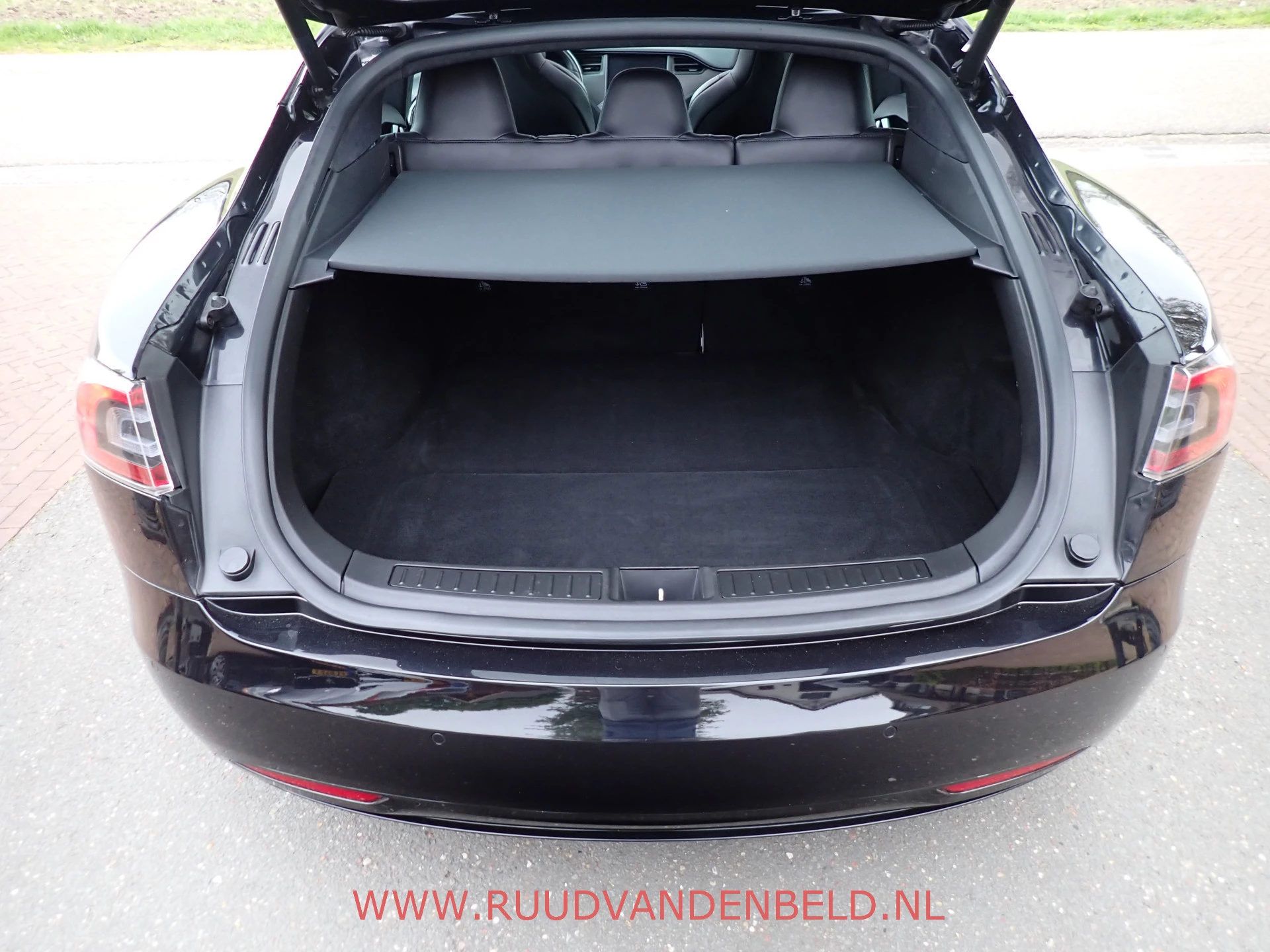 Hoofdafbeelding Tesla Model S