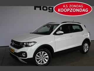 Hoofdafbeelding Volkswagen T-Cross Volkswagen T-Cross 1.0 TSI Life Clima Cruise Control Navigatie Carplay Camera Rijklaarprijs Inruil Mogelijk!