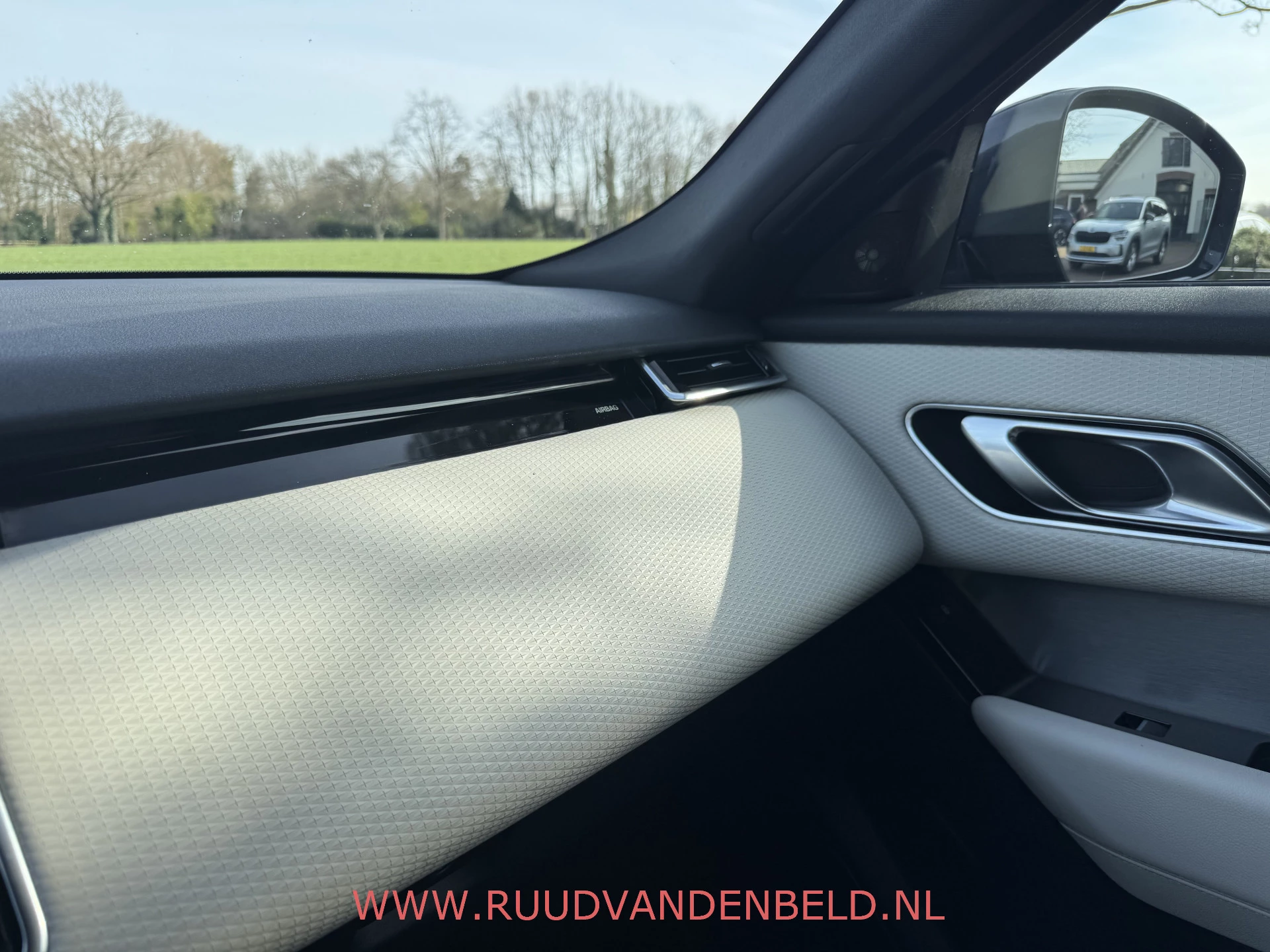 Hoofdafbeelding Land Rover Range Rover Velar