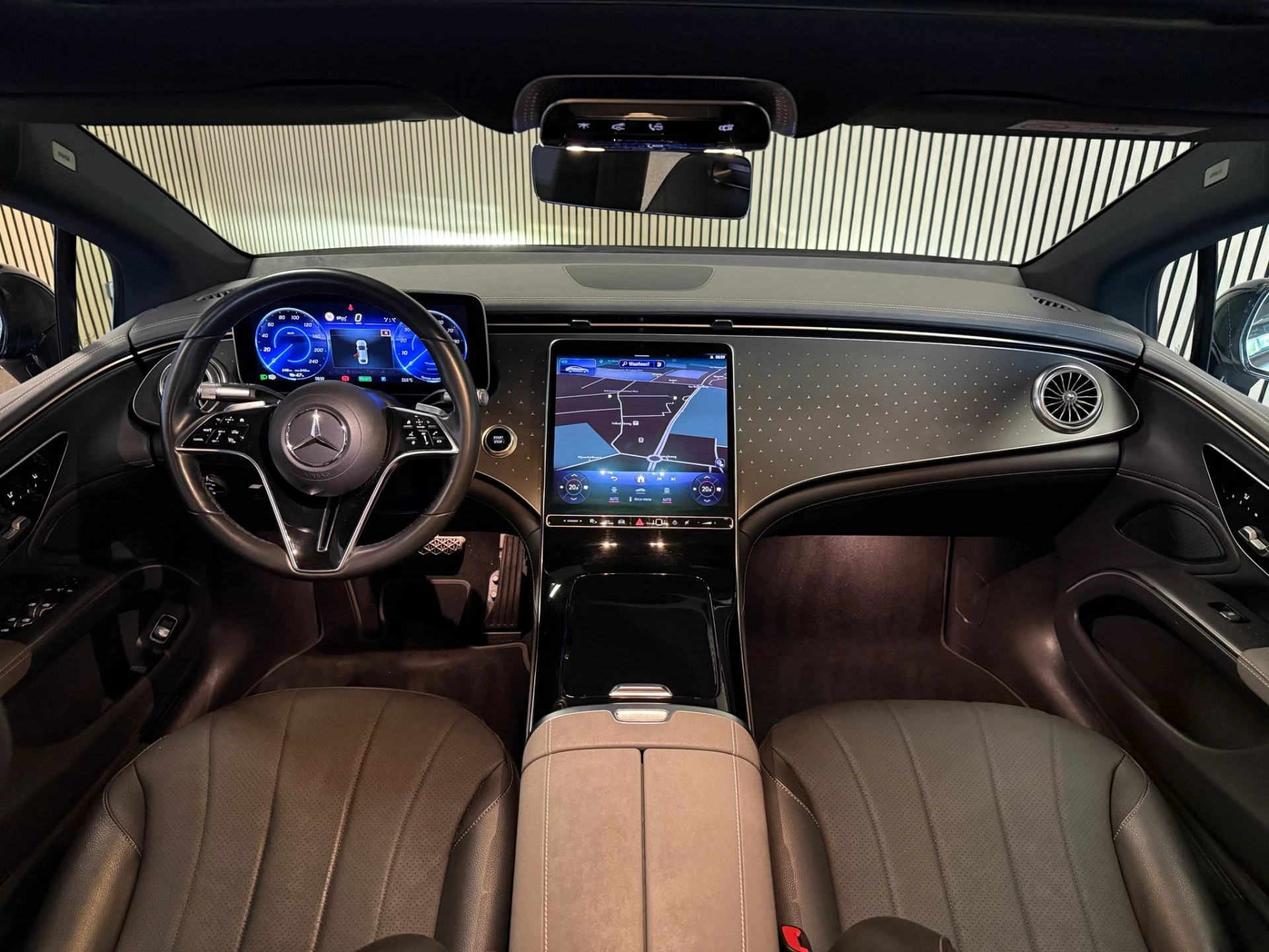 Hoofdafbeelding Mercedes-Benz EQS