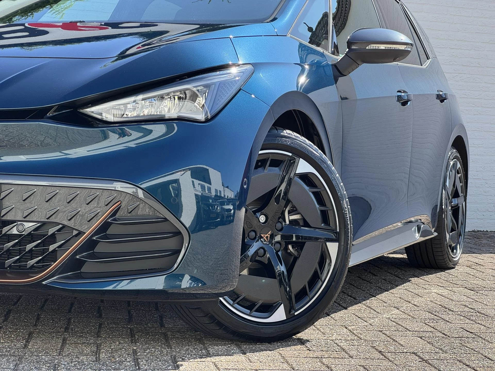 Hoofdafbeelding CUPRA Born