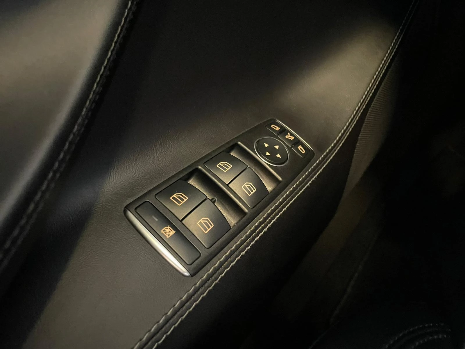 Hoofdafbeelding Tesla Model S