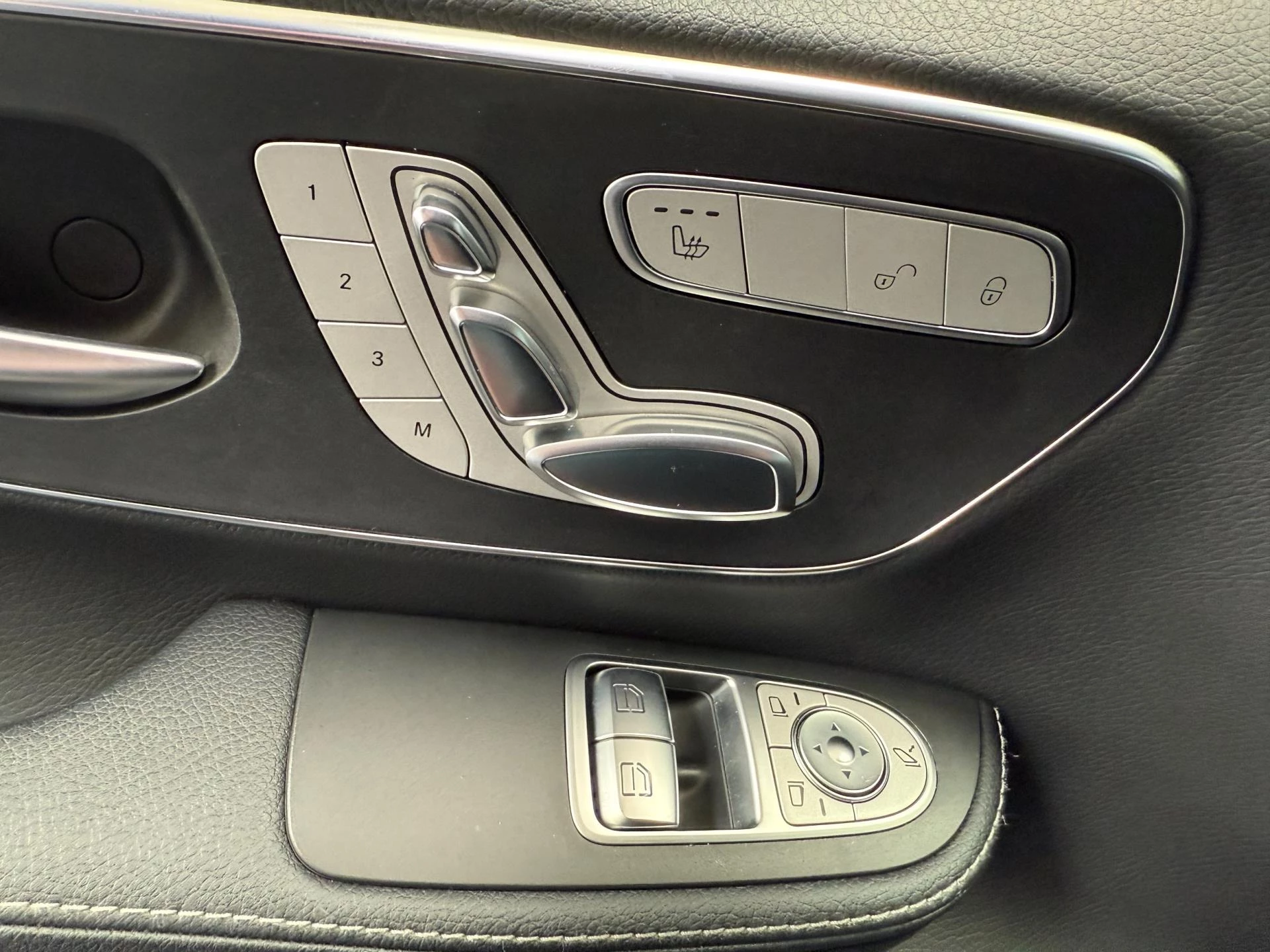 Hoofdafbeelding Mercedes-Benz EQV