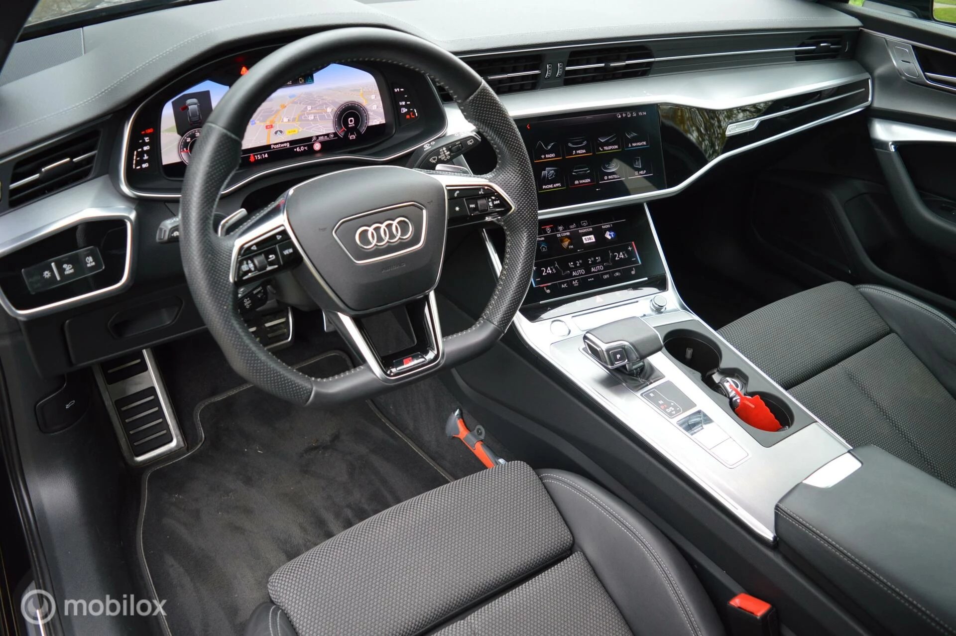 Hoofdafbeelding Audi A6