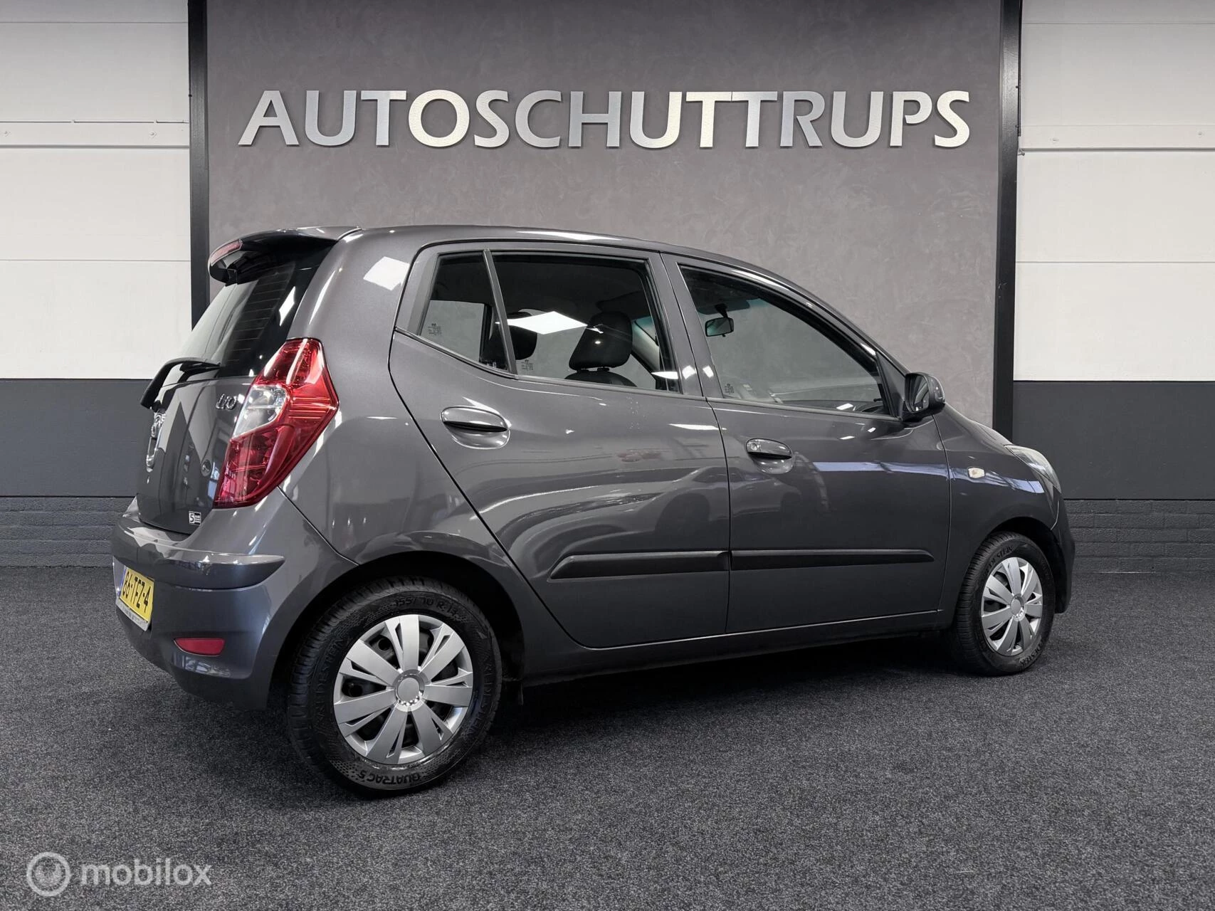 Hoofdafbeelding Hyundai i10