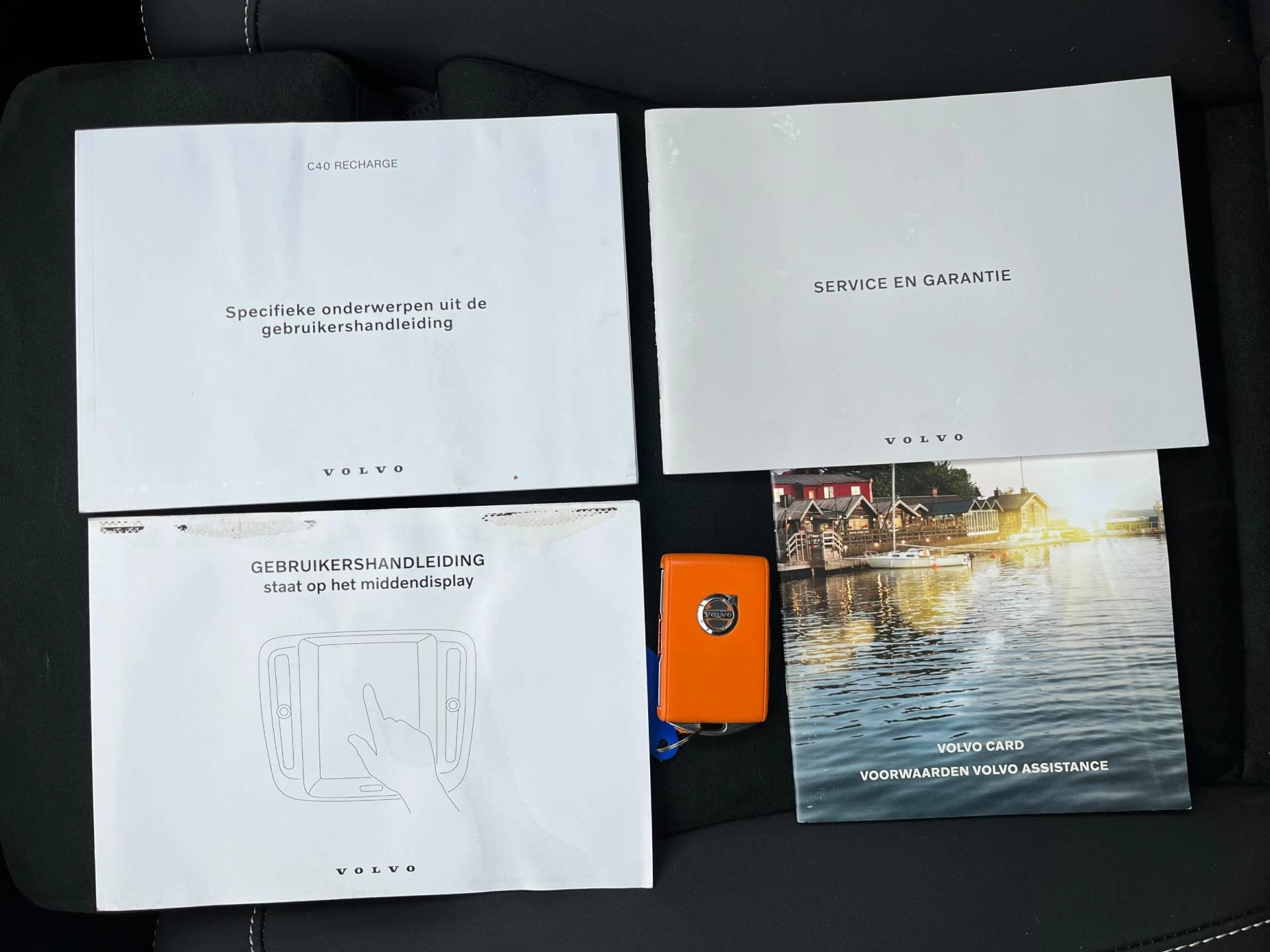 Hoofdafbeelding Volvo C40