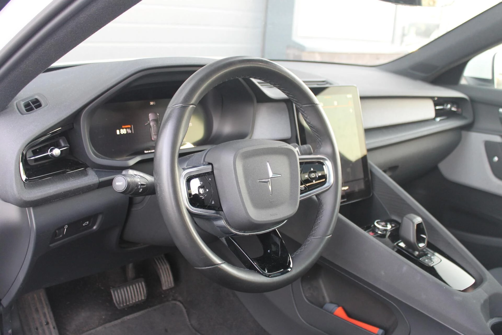 Hoofdafbeelding Polestar 2