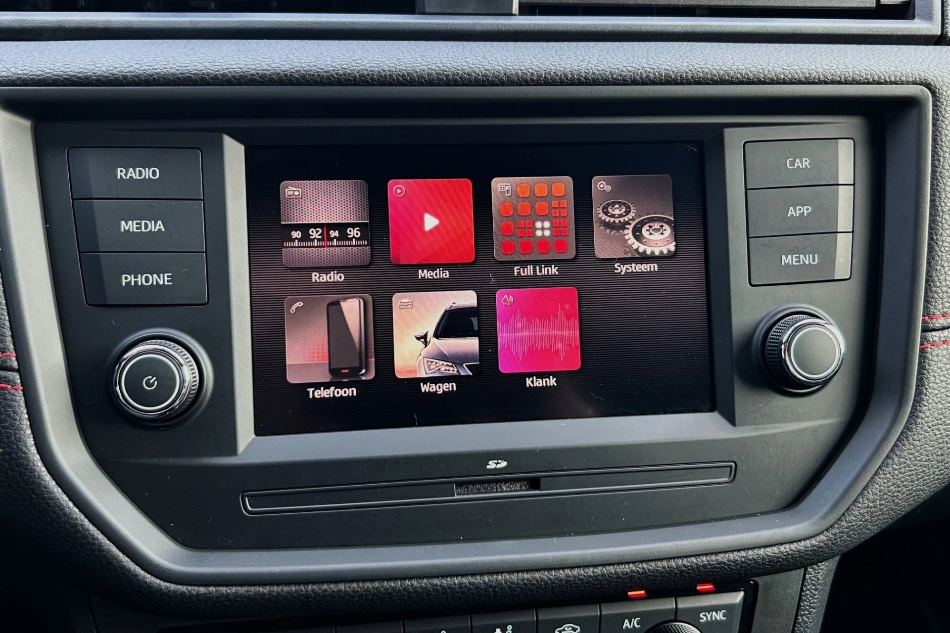 Hoofdafbeelding SEAT Arona