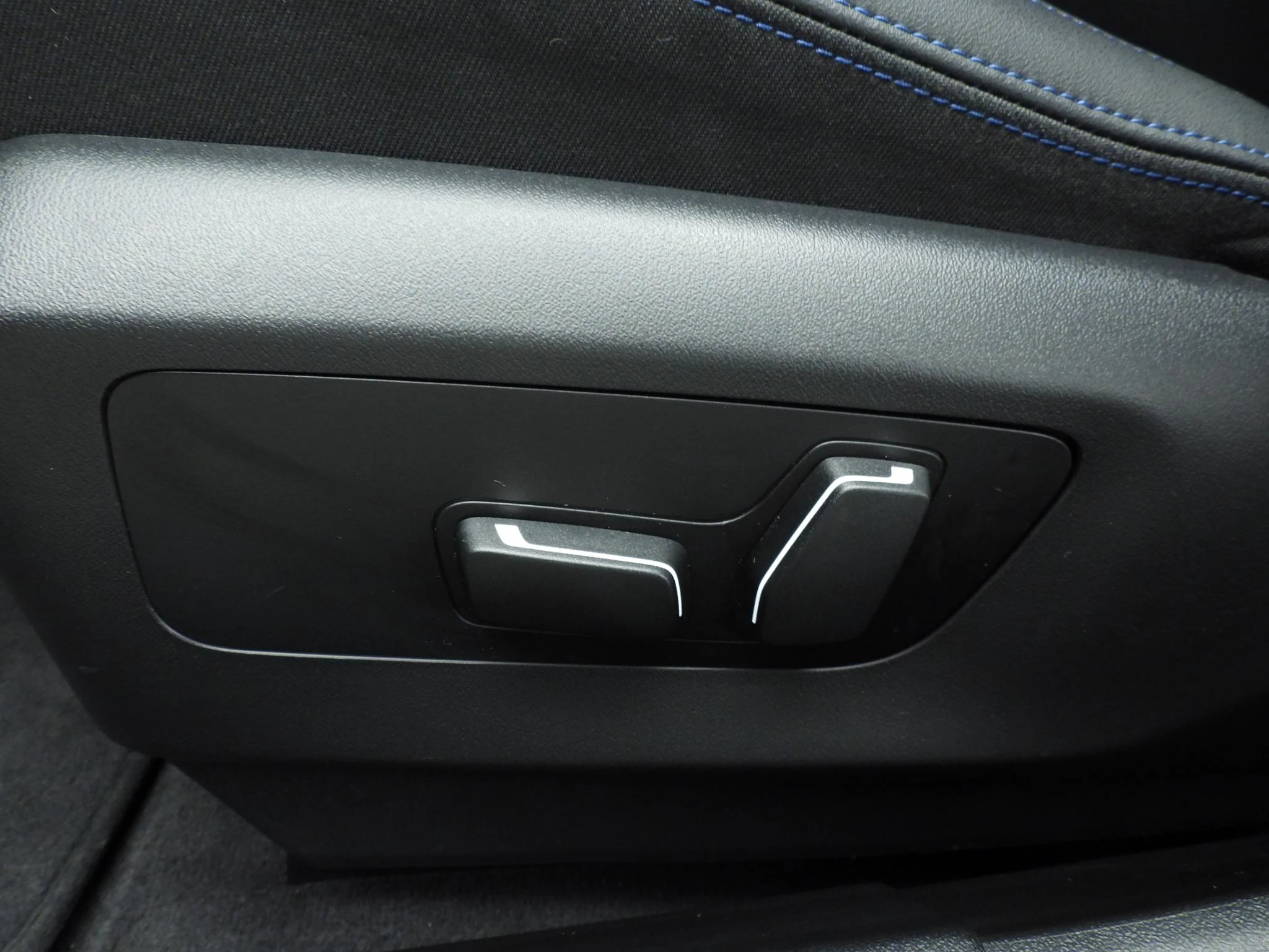 Hoofdafbeelding BMW i5