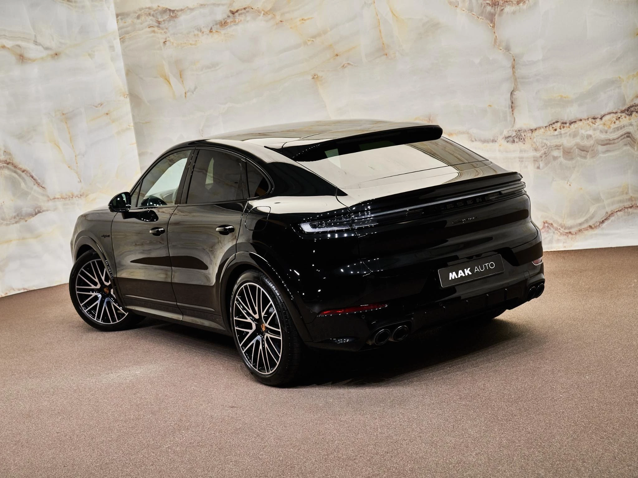 Hoofdafbeelding Porsche Cayenne