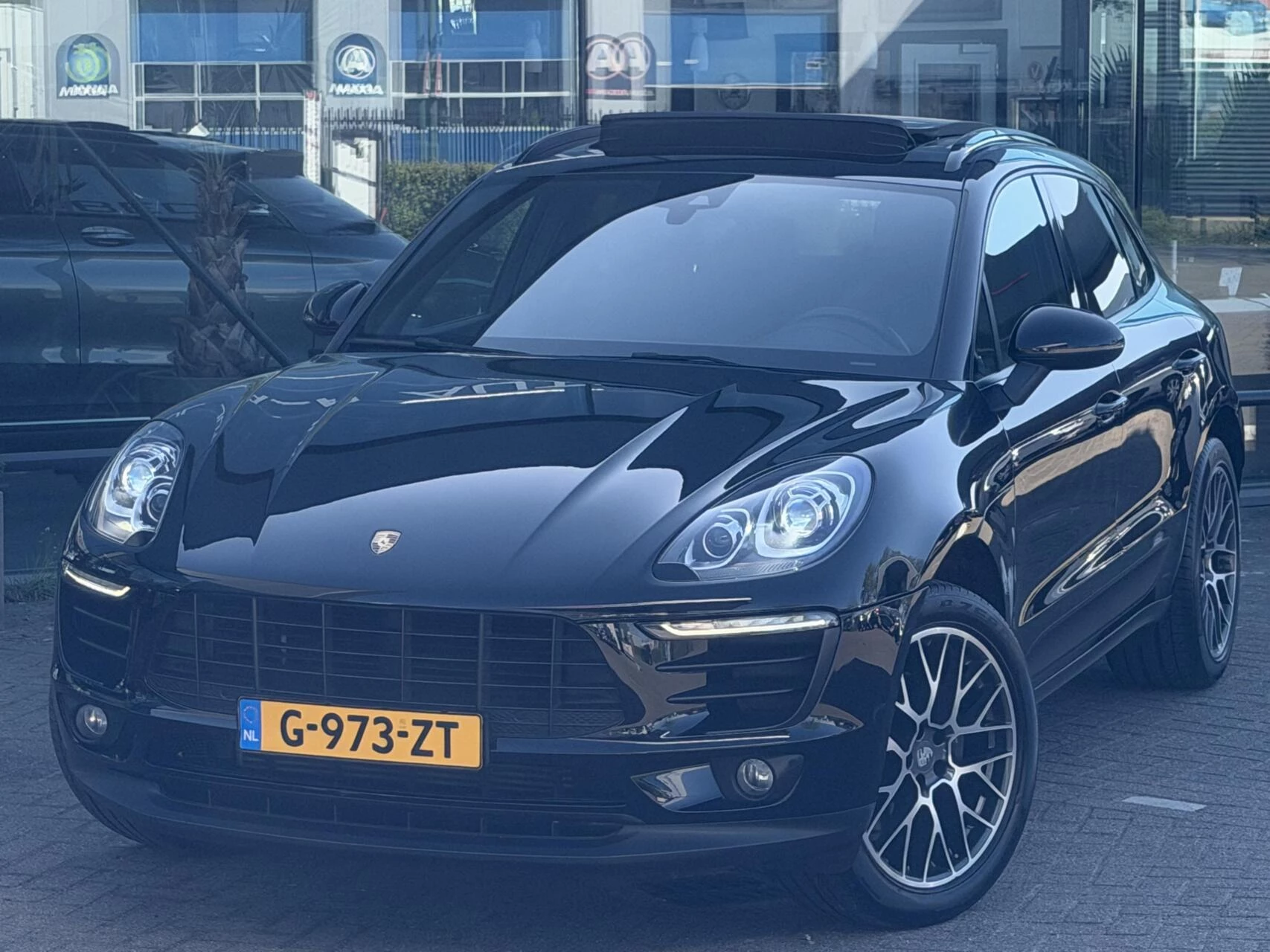 Hoofdafbeelding Porsche Macan
