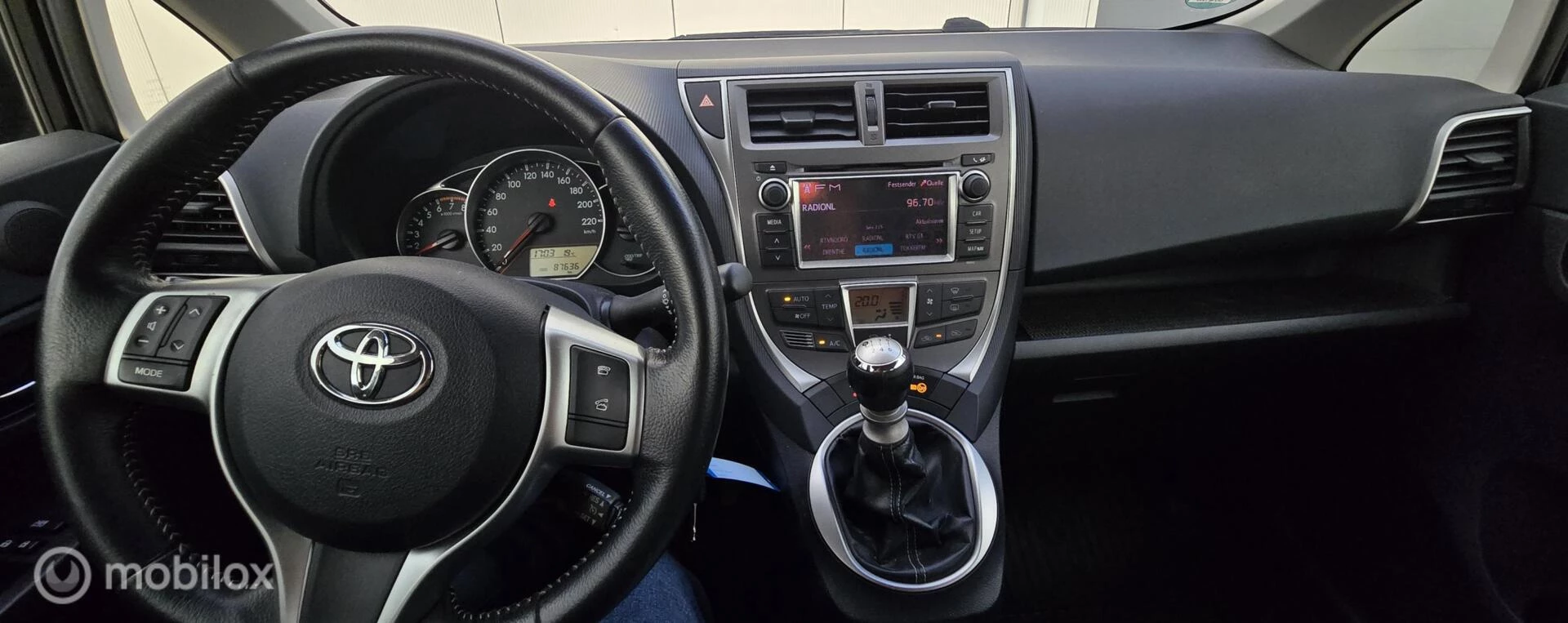 Hoofdafbeelding Toyota Verso-S