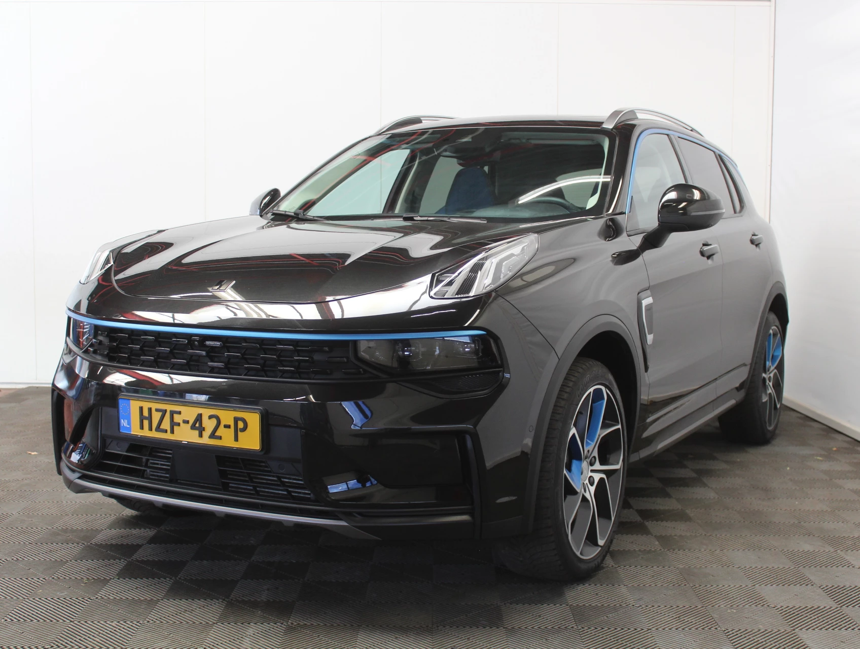 Hoofdafbeelding Lynk & Co 01