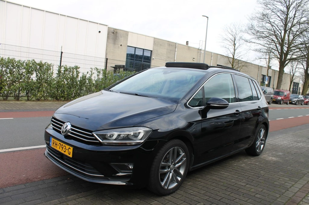 Hoofdafbeelding Volkswagen Golf Sportsvan