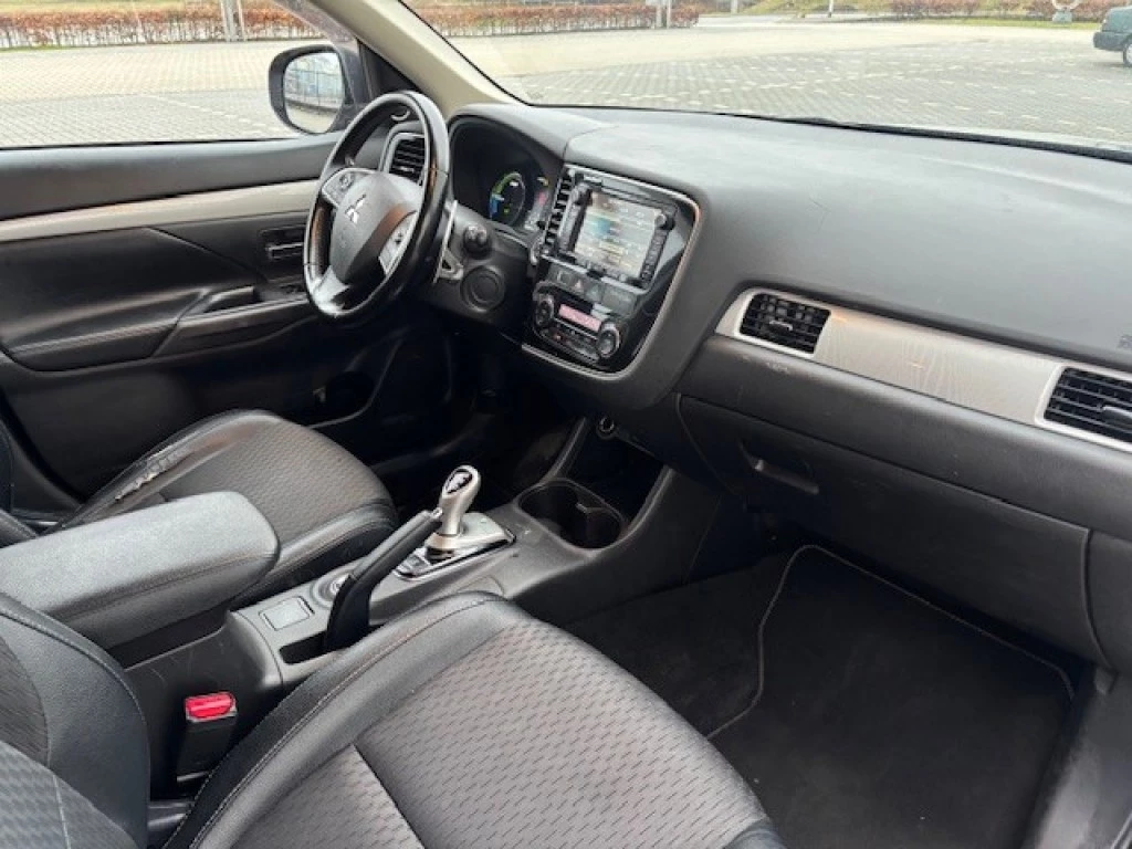 Hoofdafbeelding Mitsubishi Outlander