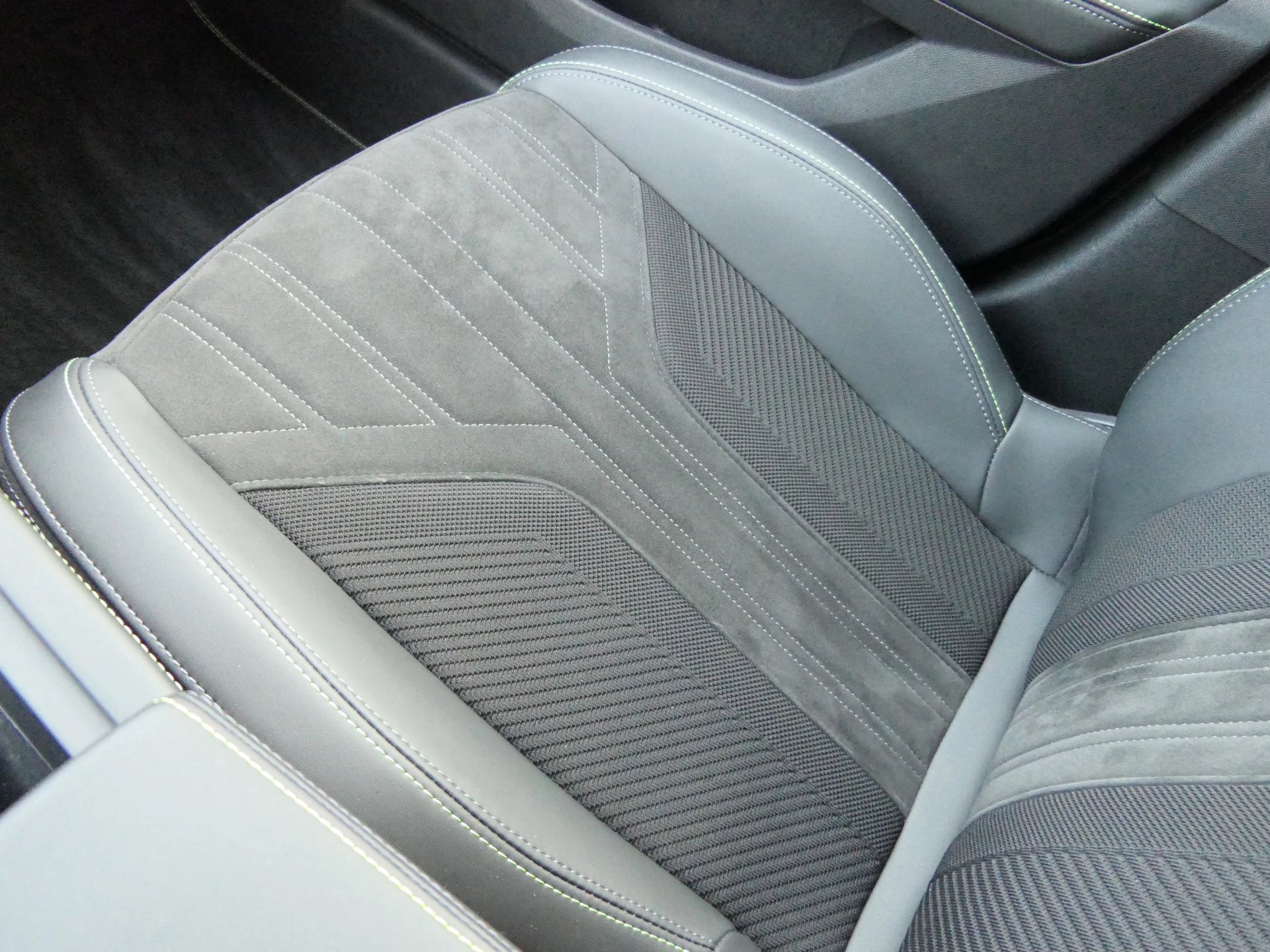 Hoofdafbeelding Peugeot 408