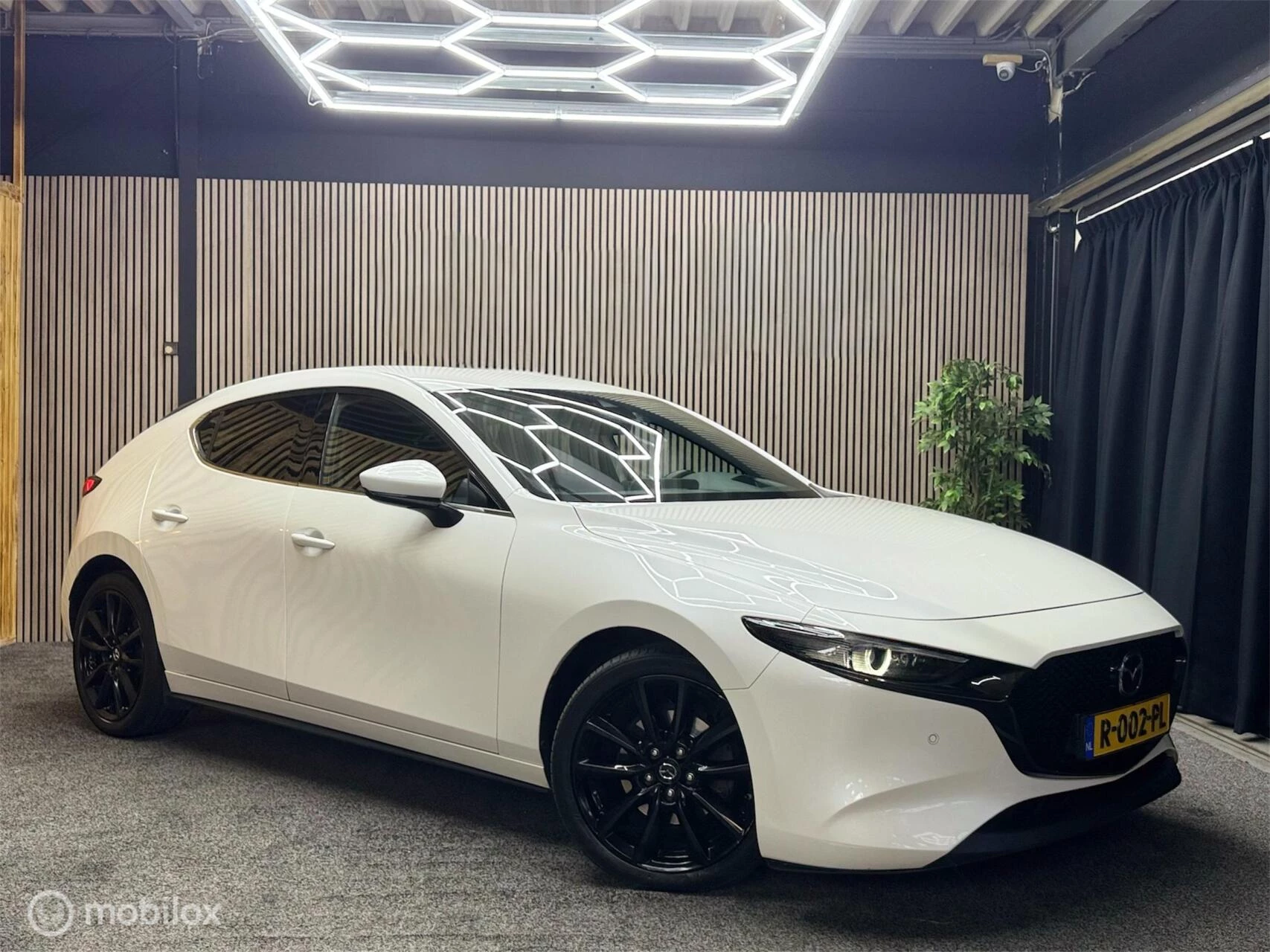 Hoofdafbeelding Mazda 3