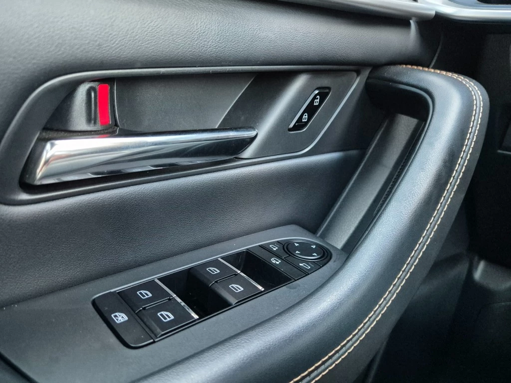 Hoofdafbeelding Mazda CX-60