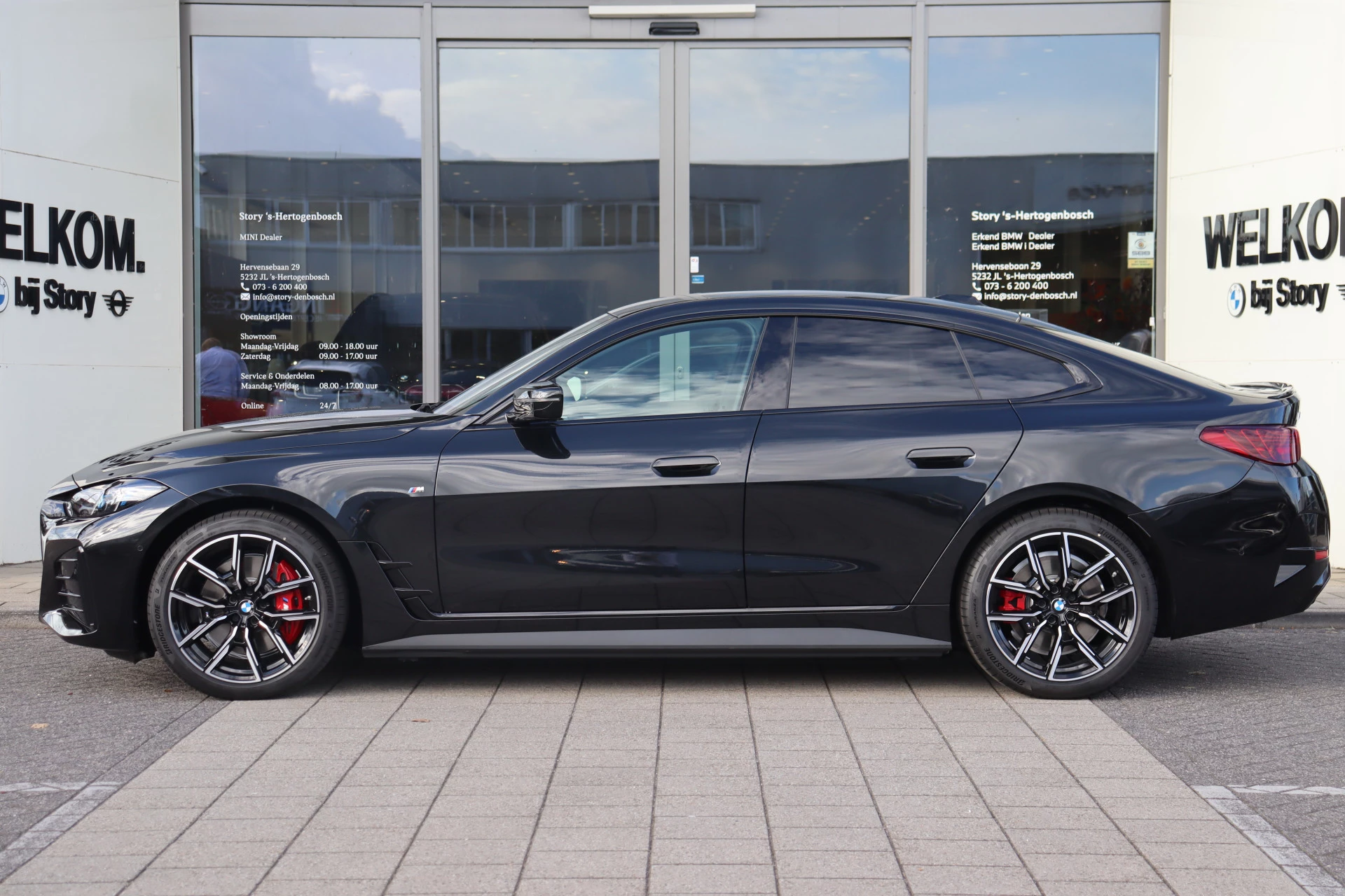 Hoofdafbeelding BMW i4