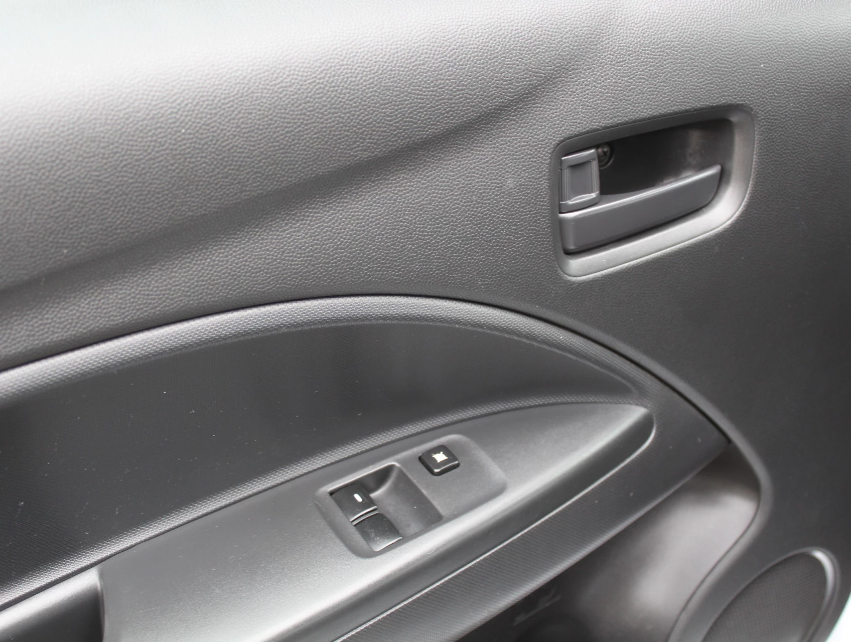 Hoofdafbeelding Mitsubishi Space Star