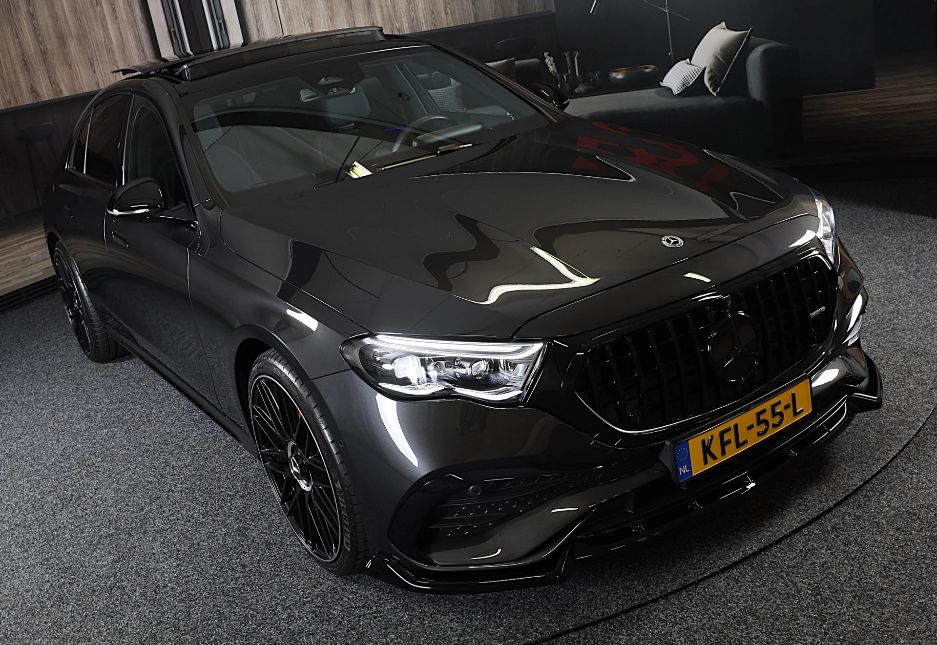 Hoofdafbeelding Mercedes-Benz E-Klasse