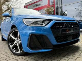 Hoofdafbeelding Audi A1 Sportback Audi A1 Sportback 30 TFSI 116PK *!* S-LINE *!* CARPLAY/ 17 INCH/ STOELVERWARMING *!*