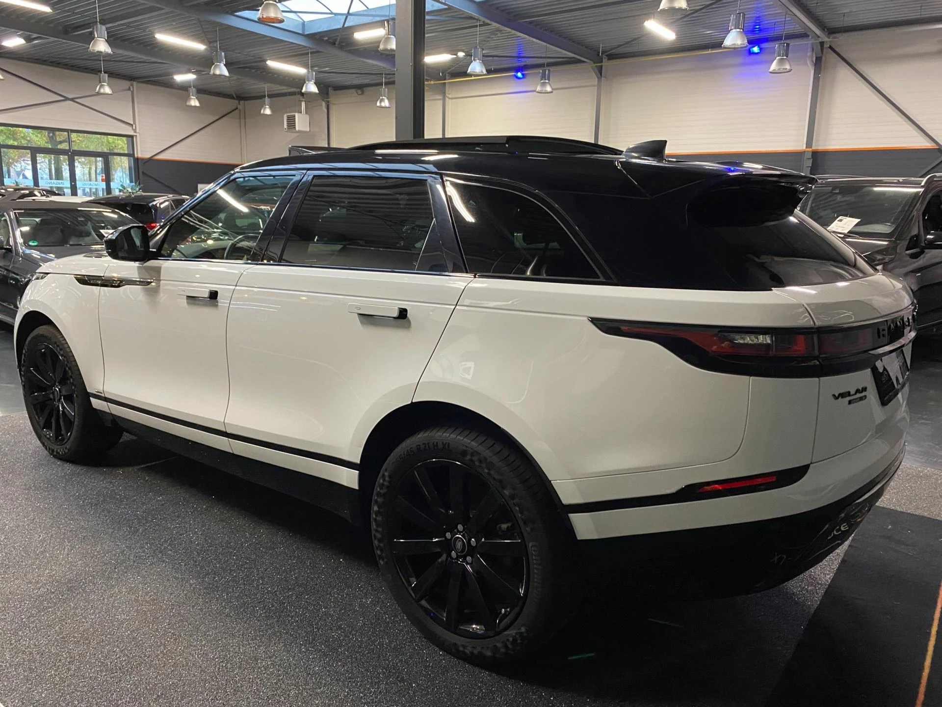 Hoofdafbeelding Land Rover Range Rover Velar