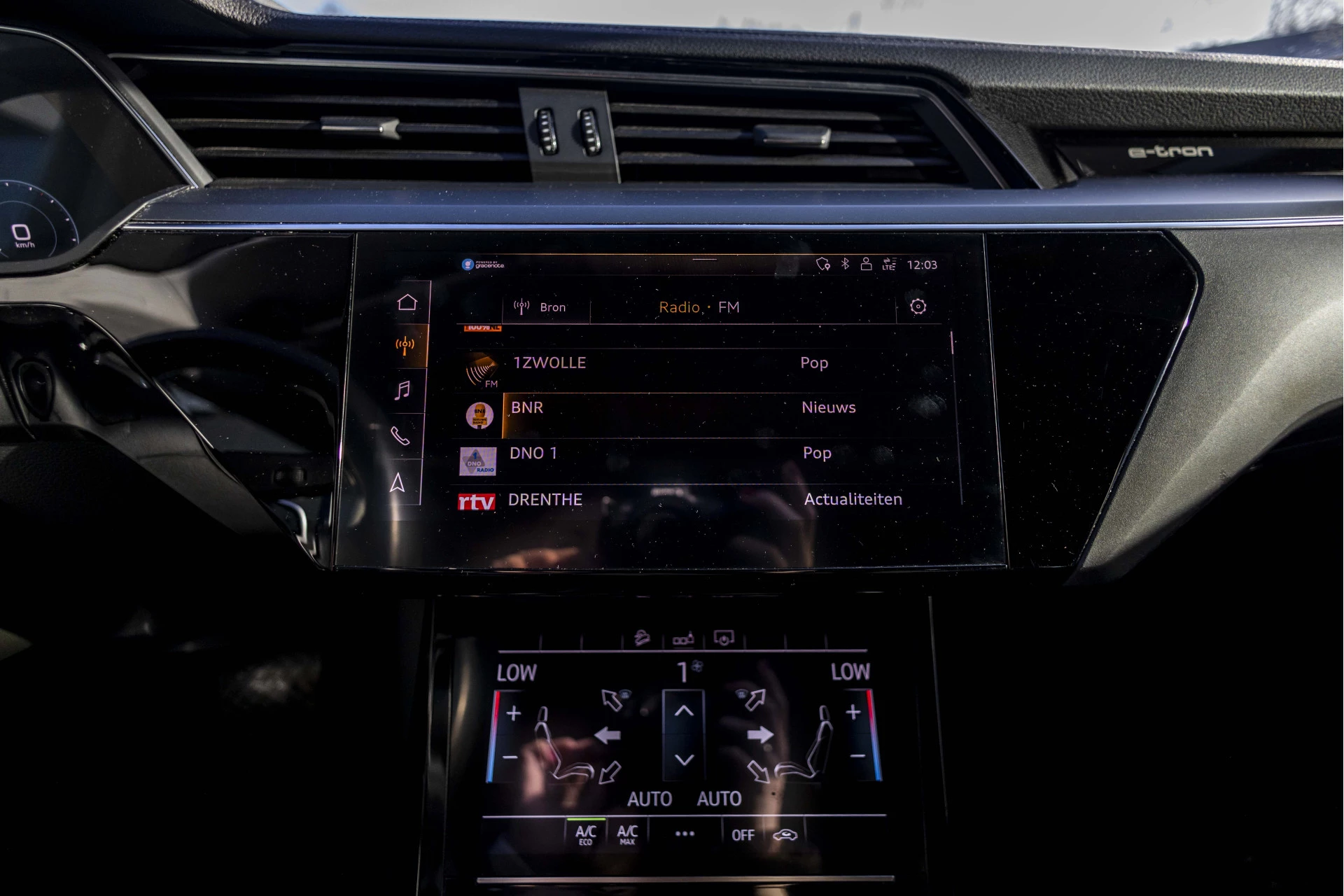 Hoofdafbeelding Audi e-tron