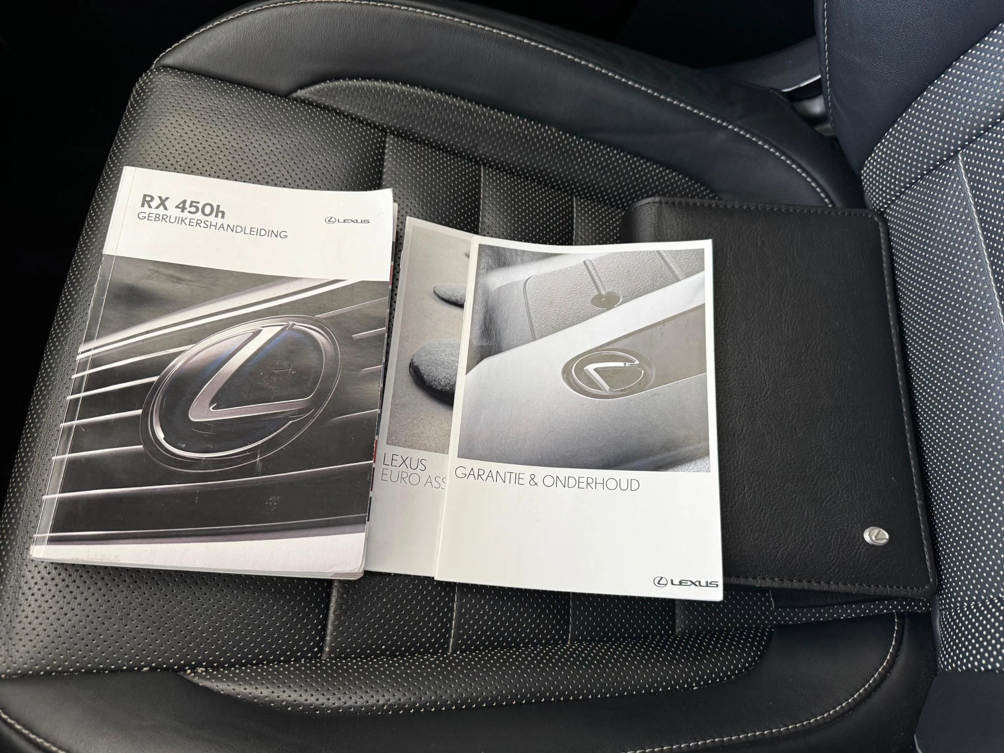 Hoofdafbeelding Lexus RX