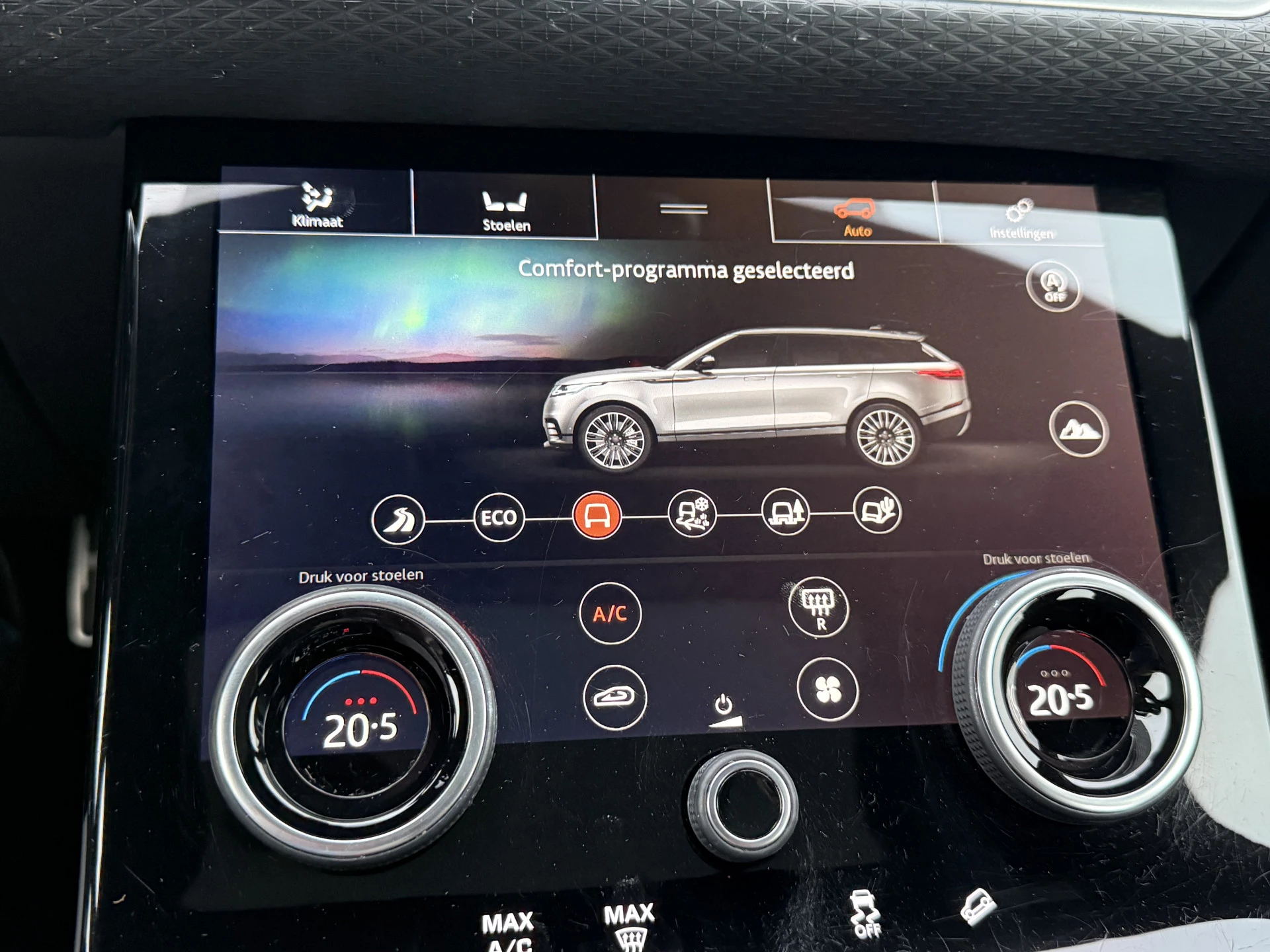 Hoofdafbeelding Land Rover Range Rover Velar