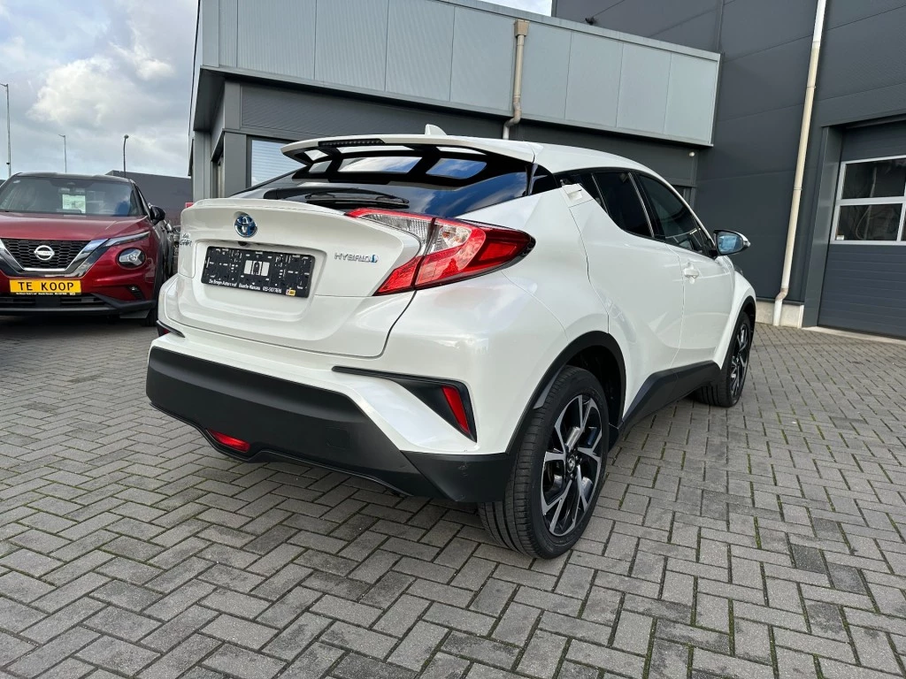 Hoofdafbeelding Toyota C-HR