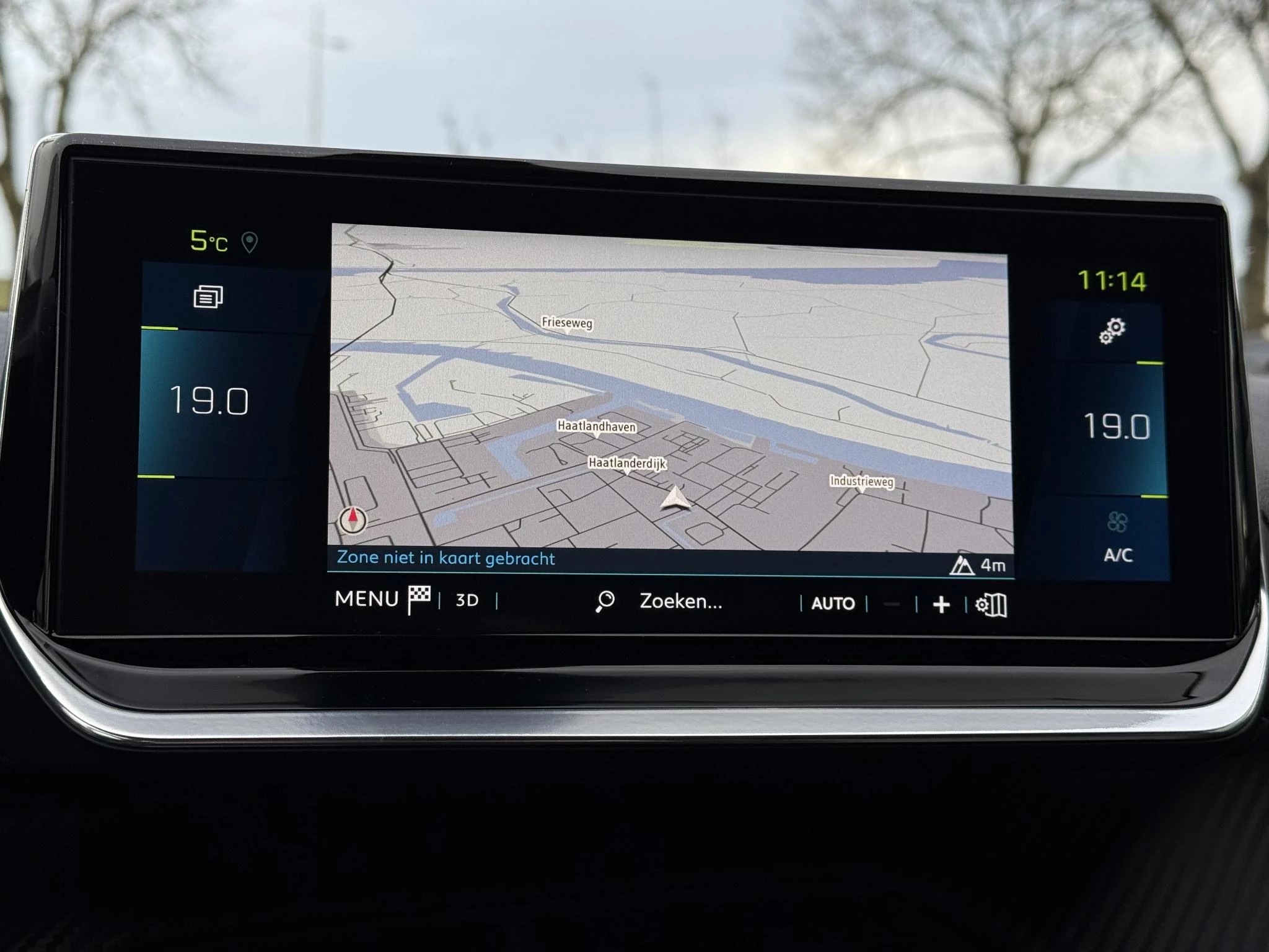 Hoofdafbeelding Peugeot e-2008