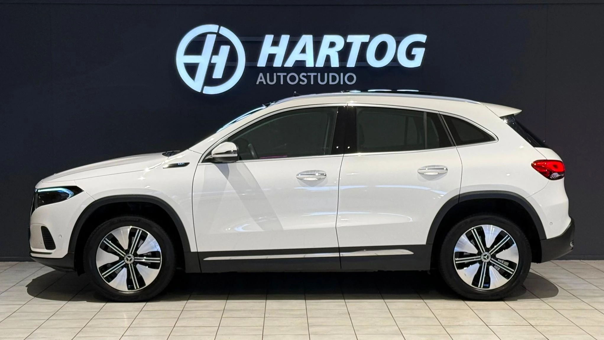 Hoofdafbeelding Mercedes-Benz EQA