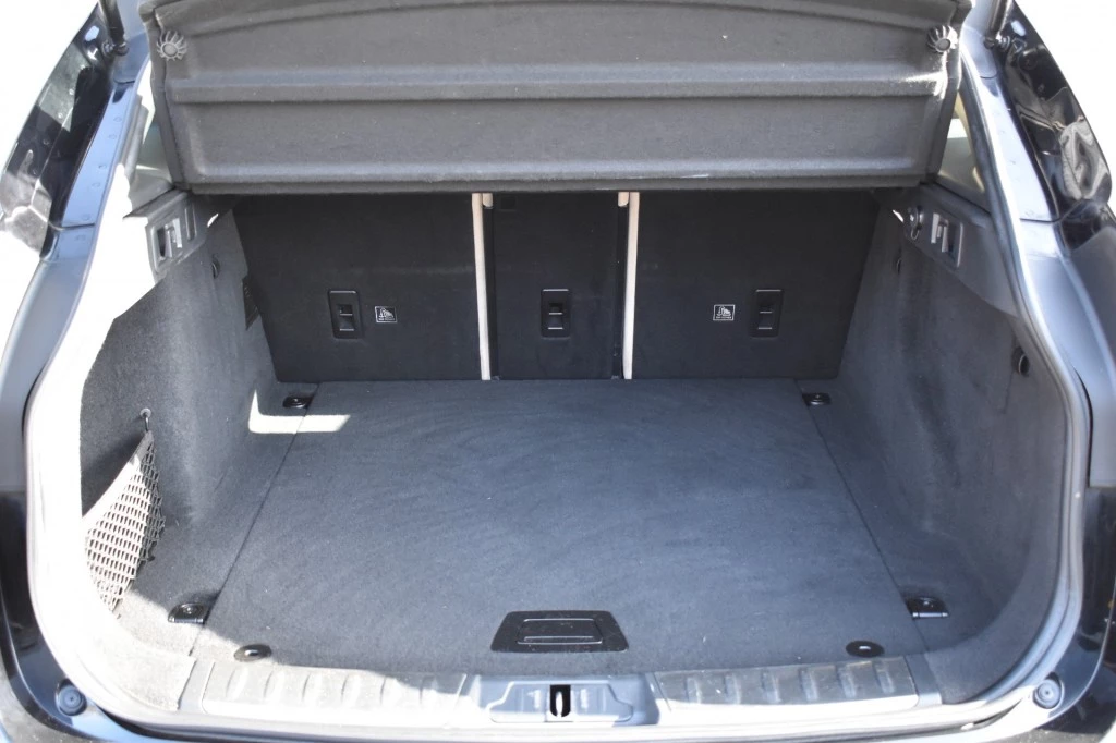 Hoofdafbeelding Jaguar F-PACE