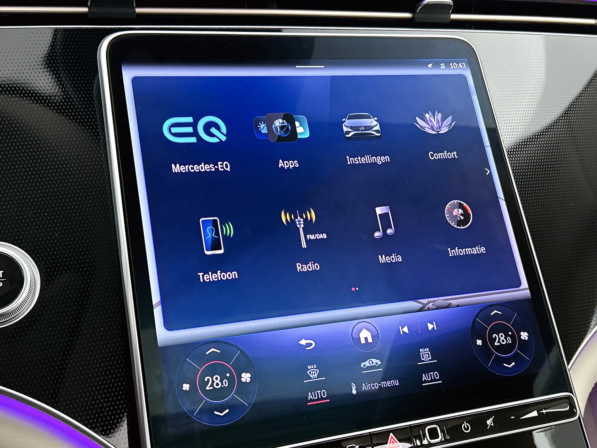 Hoofdafbeelding Mercedes-Benz EQS