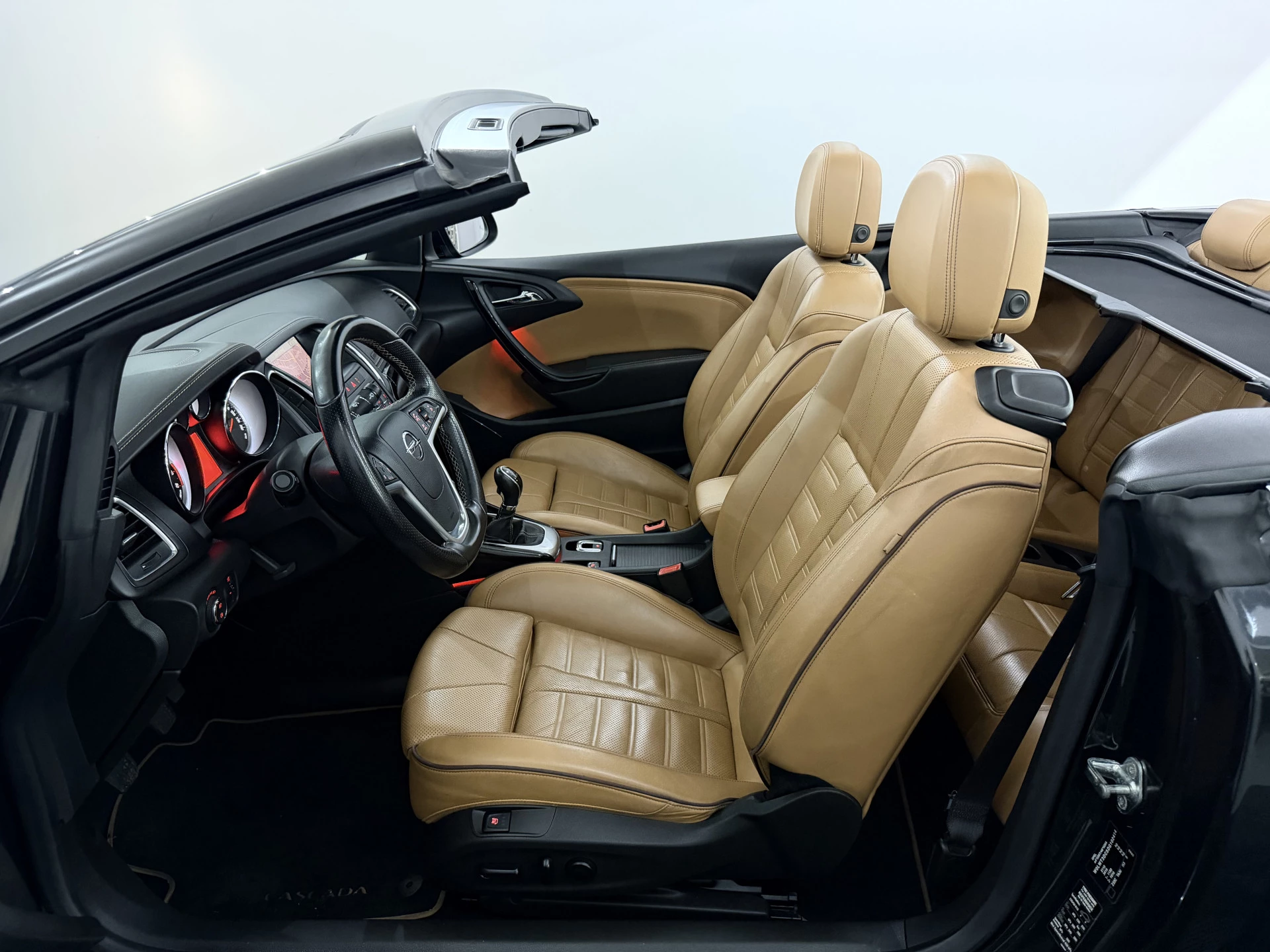 Hoofdafbeelding Opel Cascada