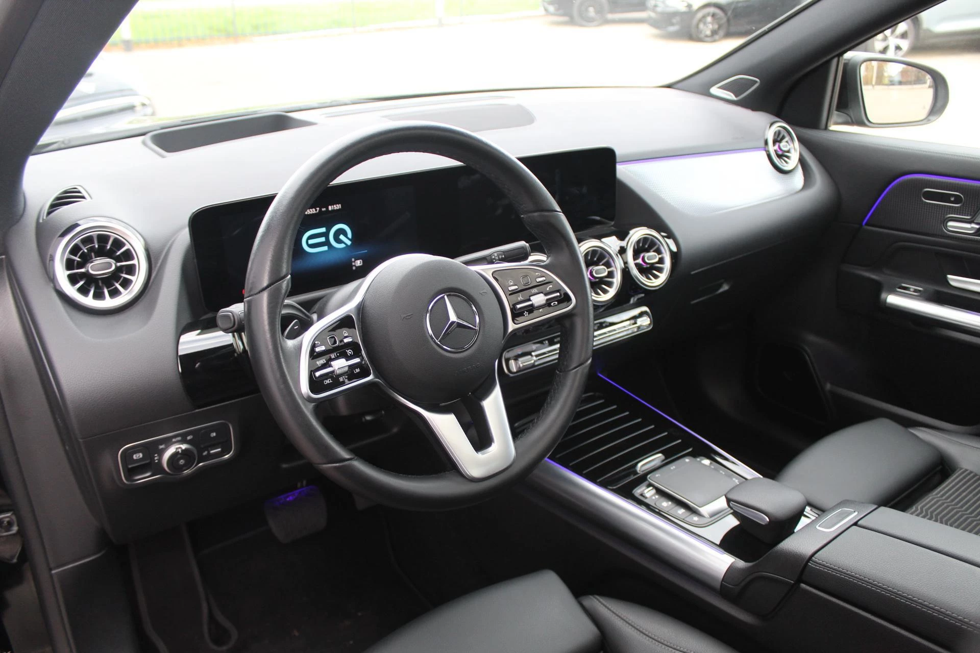 Hoofdafbeelding Mercedes-Benz EQA