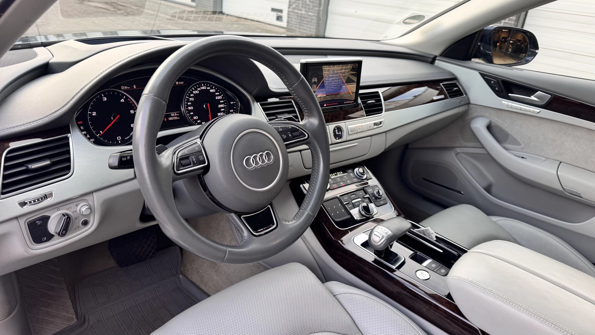 Hoofdafbeelding Audi A8