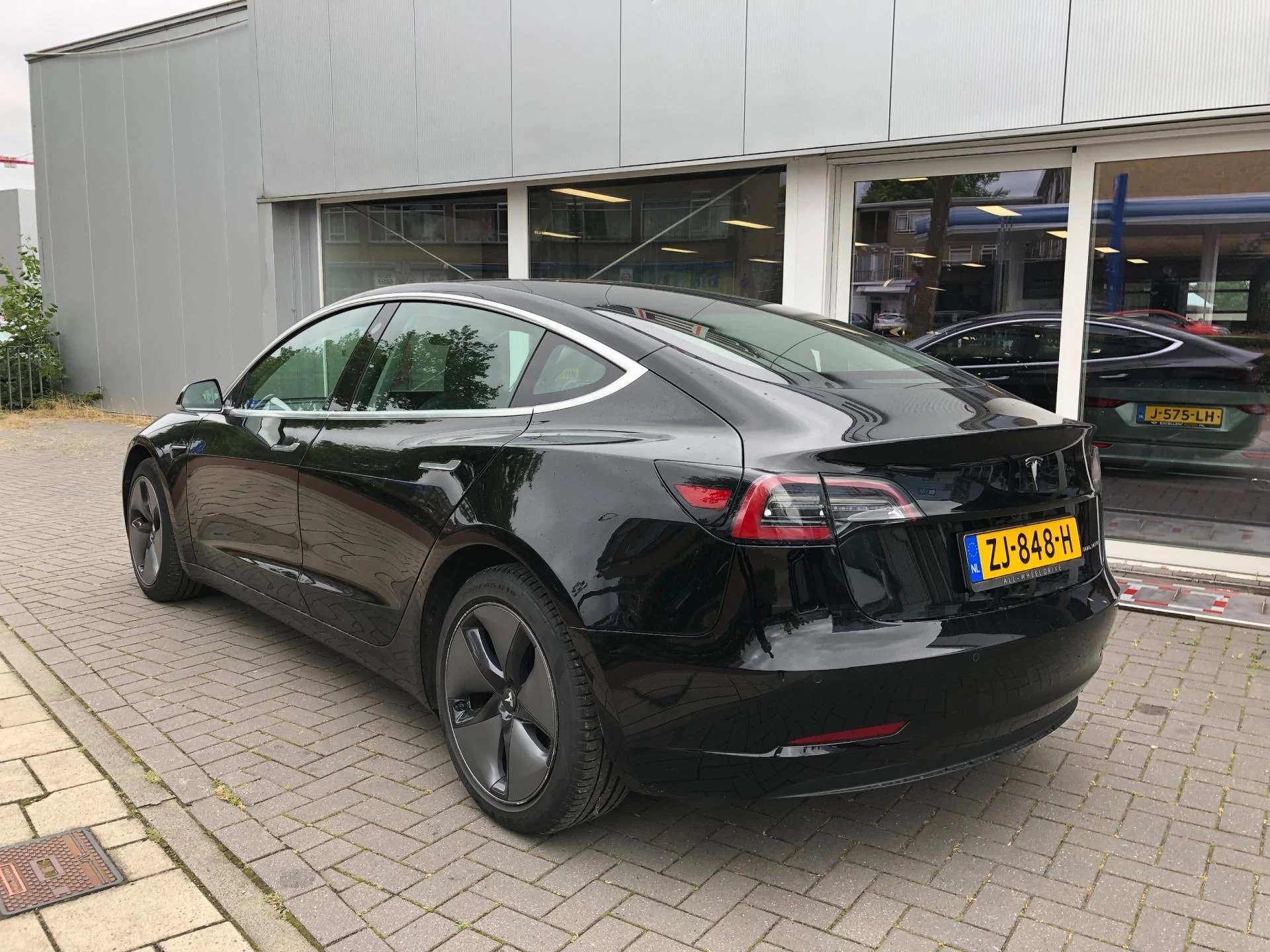 Hoofdafbeelding Tesla Model 3