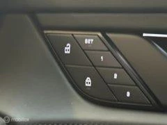 Hoofdafbeelding Porsche Taycan